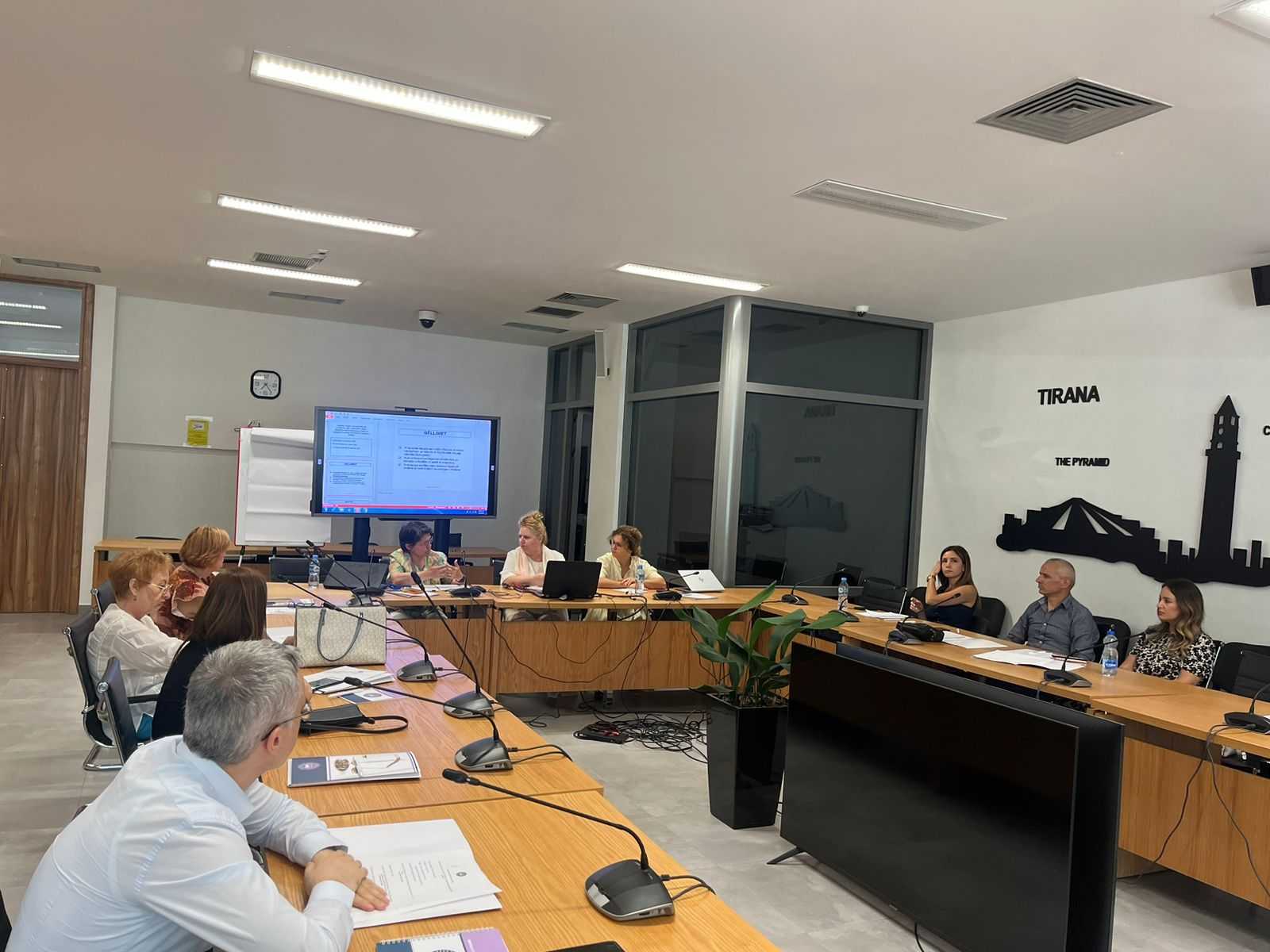 16.07.2025 - AKTIVITET TRAJNUES: “Njohuri mbi Konventat e Hagës të ratifikuara së fundmi nga Shqipëria - ndikimet praktikë”