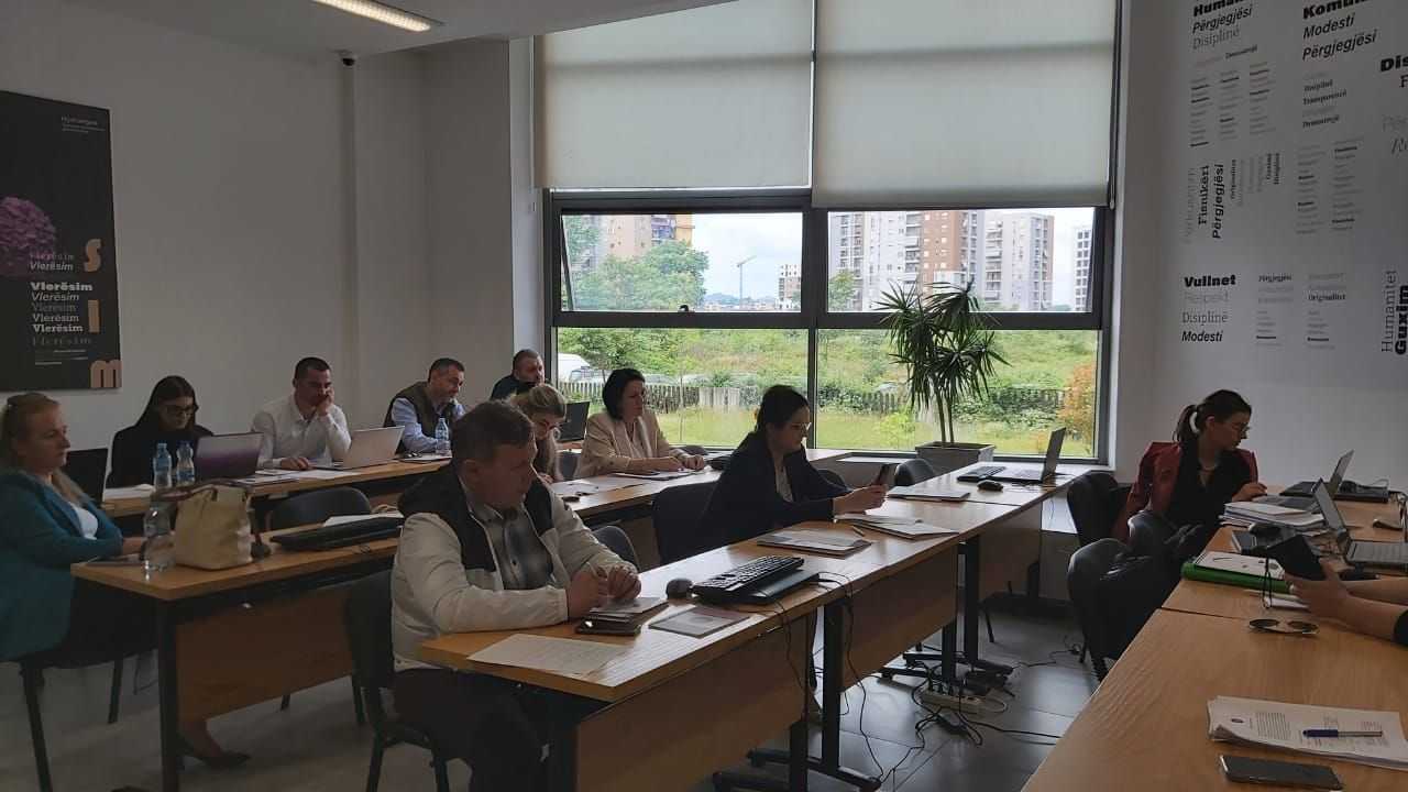 29.05.2025 - AKTIVITET TRAJNUES: “E drejta e informimit, mbrojtja e të dhënave personale dhe rastet e kufizimeve të saj.”